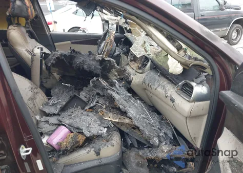 2016 Kia Sorento 3.3L Ex z USA, uszkodzony, nr VIN 5XYPH4A56GG174894